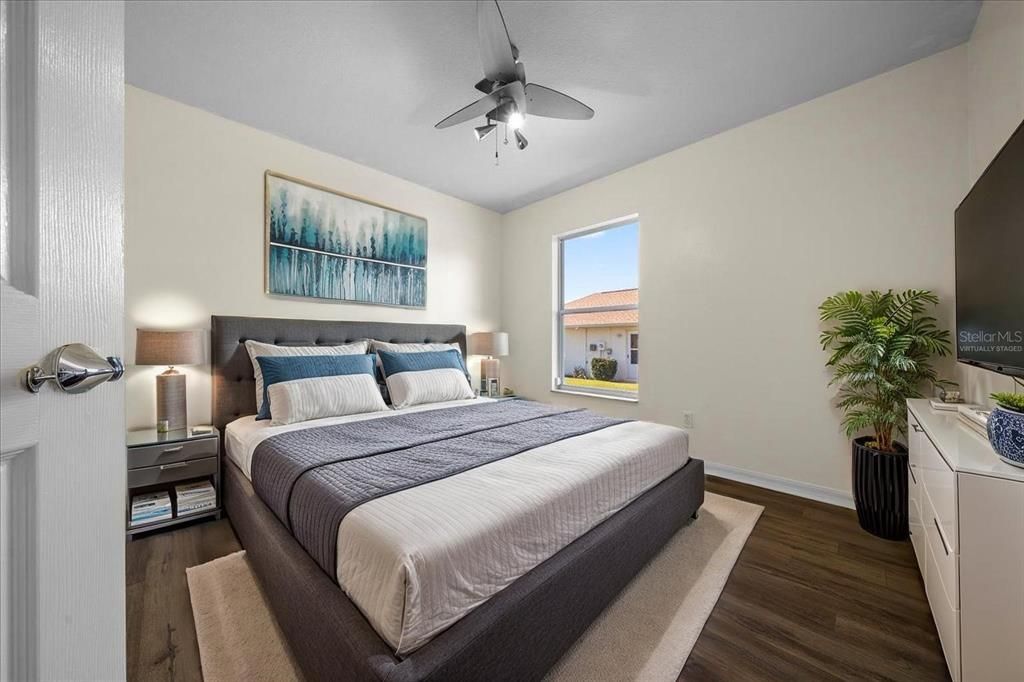 合同活跃: $365,000 (3 贝兹, 2 浴室, 2079 平方英尺)