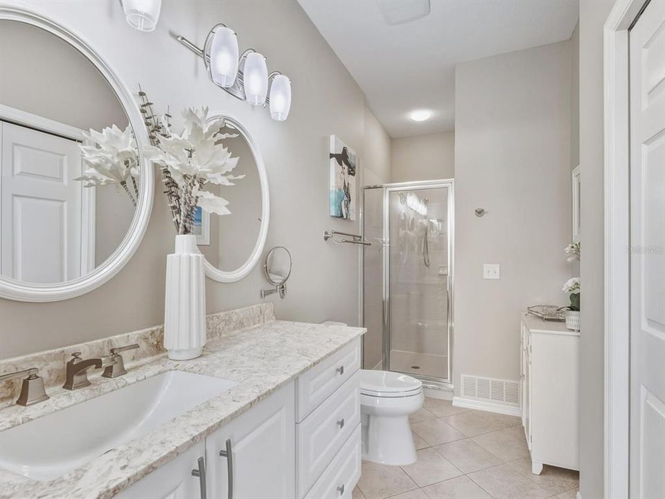 Active With Contract: $319,900 (2 beds, 2 baths, 1265 Square Feet)