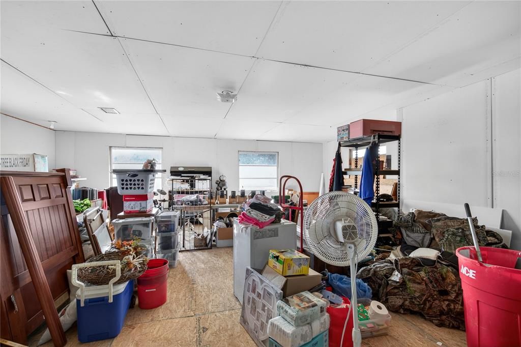 For Sale: $450,000 (4 beds, 1 baths, 2998 Square Feet)