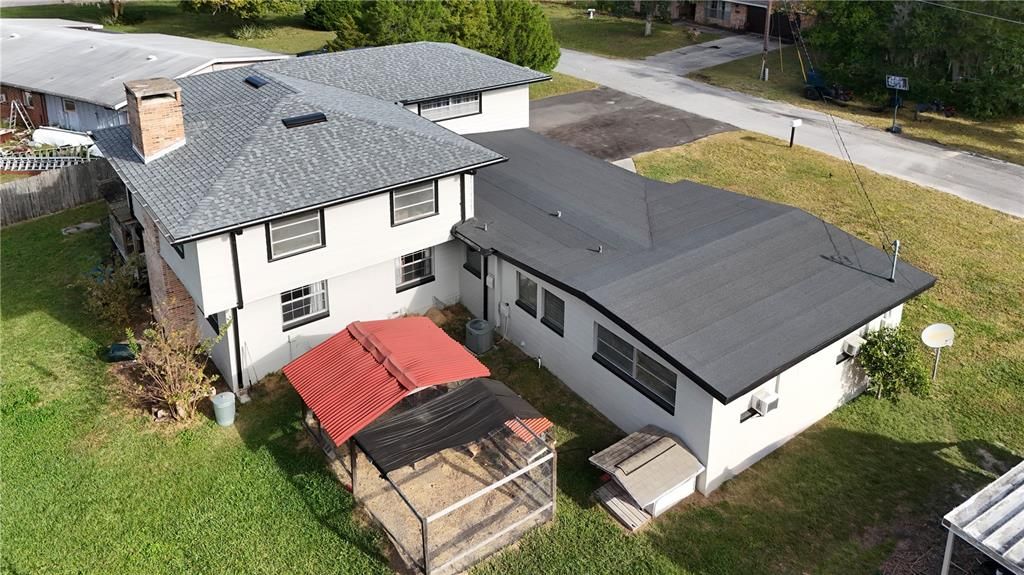 For Sale: $450,000 (4 beds, 1 baths, 2998 Square Feet)