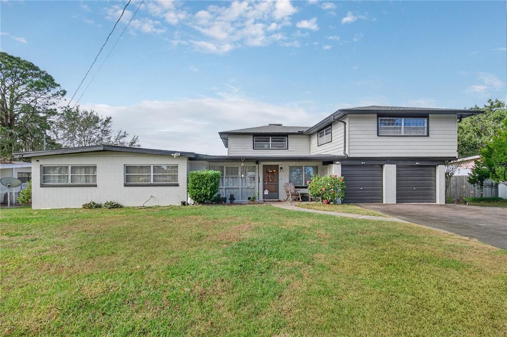 For Sale: $450,000 (4 beds, 1 baths, 2998 Square Feet)