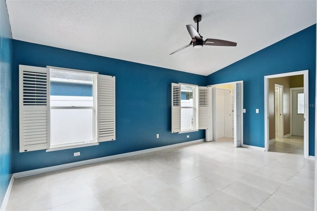 For Sale: $460,000 (4 beds, 2 baths, 1815 Square Feet)