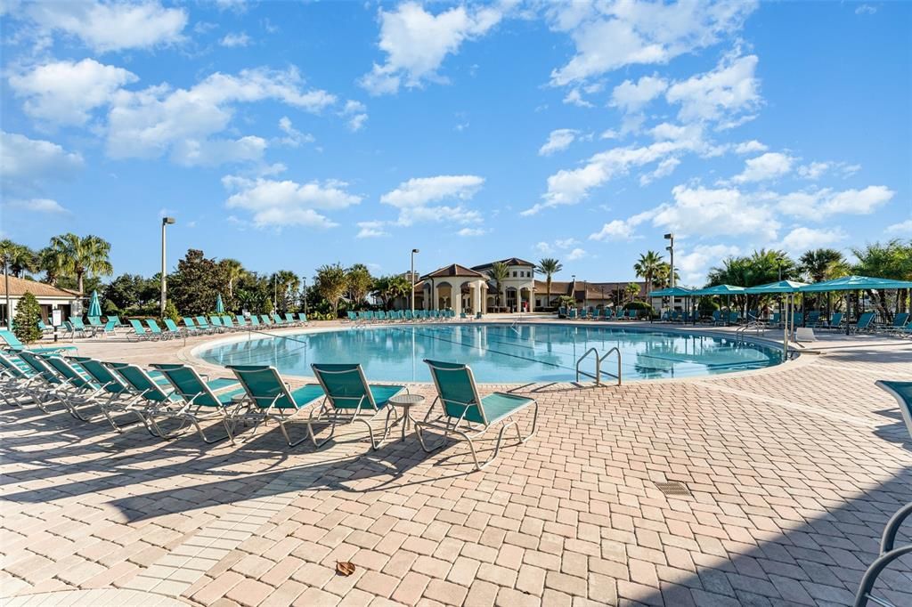 На продажу: $245,000 (2 спален, 2 ванн, 1409 Квадратных фут)