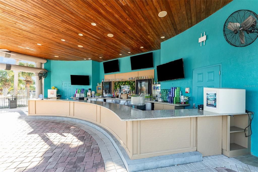 На продажу: $245,000 (2 спален, 2 ванн, 1409 Квадратных фут)