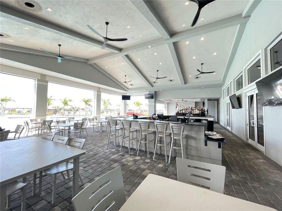 En Renta: $2,750 (3 camas, 2 baños, 1925 Pies cuadrados)