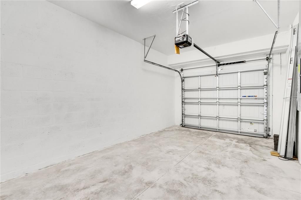 En Renta: $2,750 (3 camas, 2 baños, 1925 Pies cuadrados)