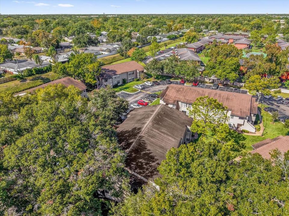 Active With Contract: $185,000 (2 beds, 2 baths, 1018 Square Feet)