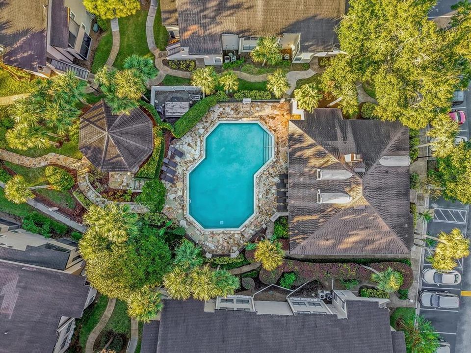 Active With Contract: $185,000 (2 beds, 2 baths, 1018 Square Feet)