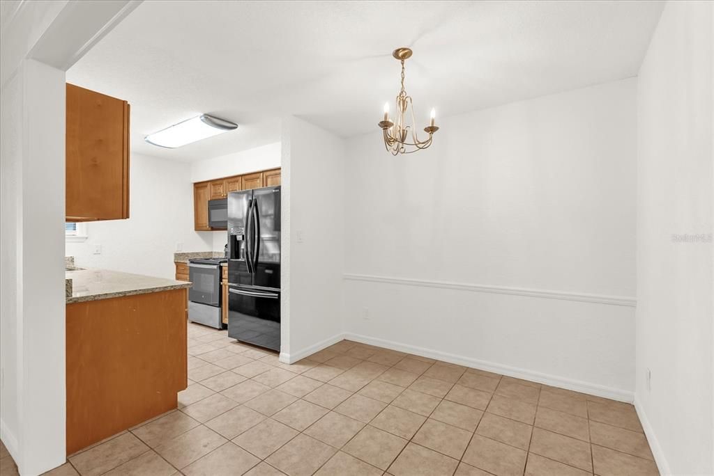 Active With Contract: $185,000 (2 beds, 2 baths, 1018 Square Feet)