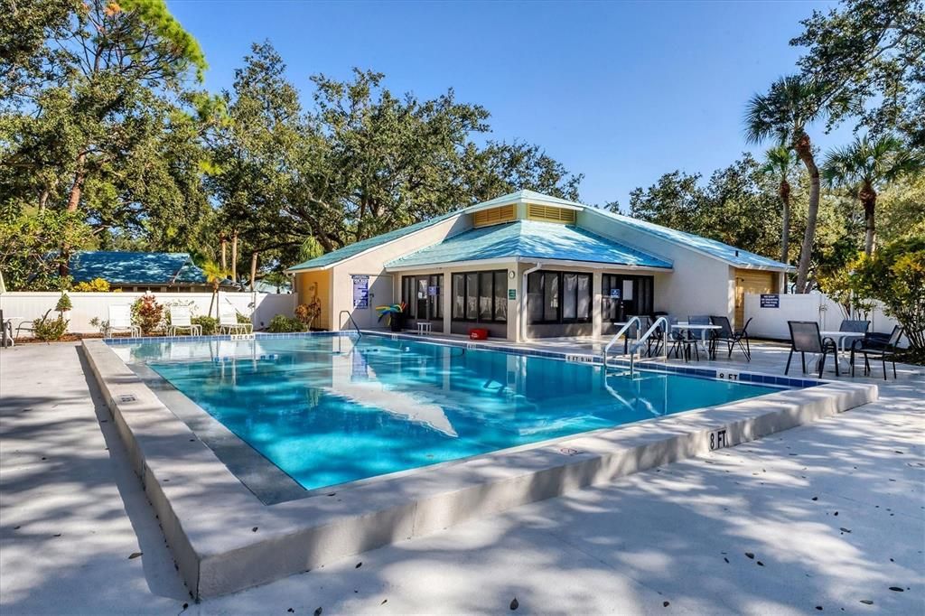 For Sale: $270,000 (2 beds, 2 baths, 1443 Square Feet)