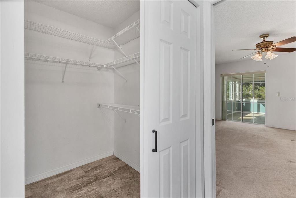 For Sale: $270,000 (2 beds, 2 baths, 1443 Square Feet)