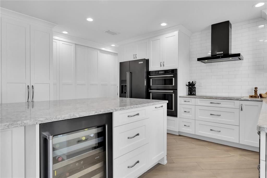 На продажу: $997,000 (3 спален, 2 ванн, 1915 Квадратных фут)