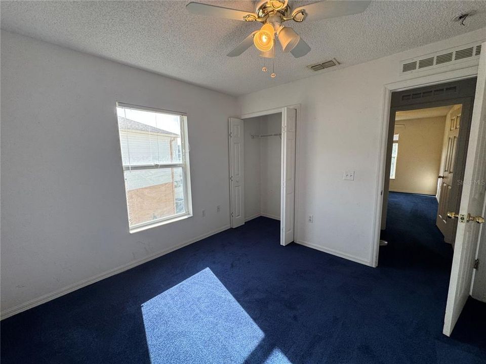 En Venta: $442,000 (4 camas, 3 baños, 3002 Pies cuadrados)