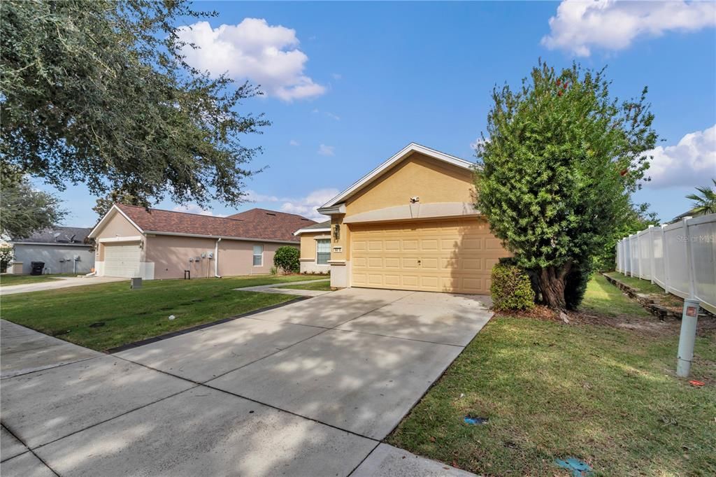 В аренду: $2,300 (4 спален, 2 ванн, 2185 Квадратных фут)