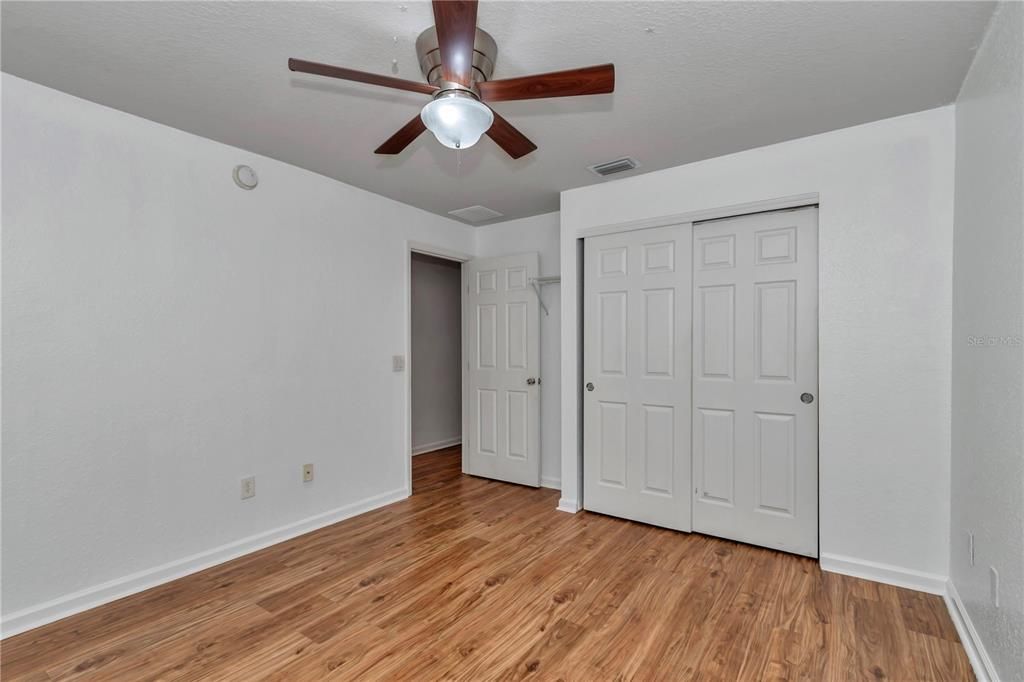 В аренду: $2,300 (4 спален, 2 ванн, 2185 Квадратных фут)