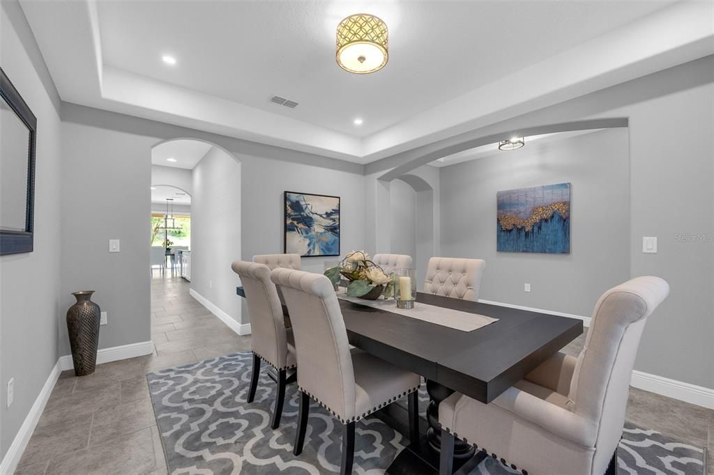 出租: $4,200 (5 贝兹, 4 浴室, 3278 平方英尺)