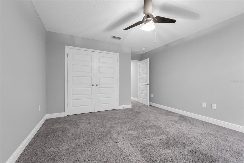 出租: $4,200 (5 贝兹, 4 浴室, 3278 平方英尺)