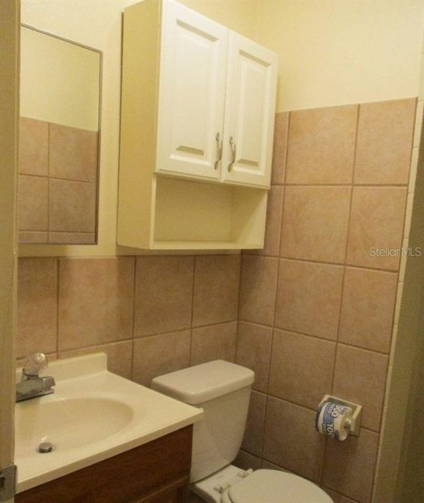 Active With Contract: $315,000 (3 beds, 0 baths, 1472 Square Feet)