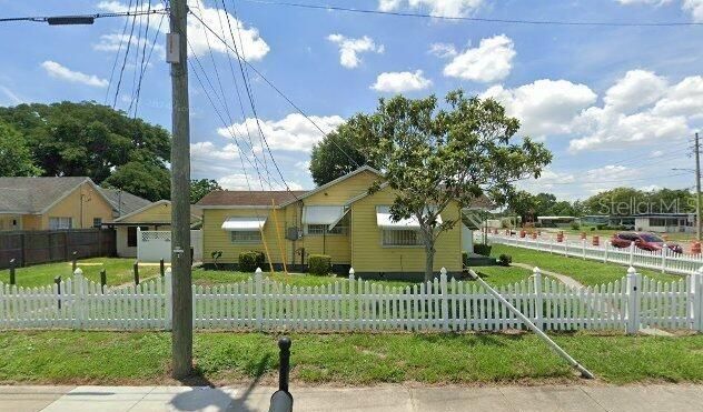 Active With Contract: $315,000 (3 beds, 0 baths, 1472 Square Feet)