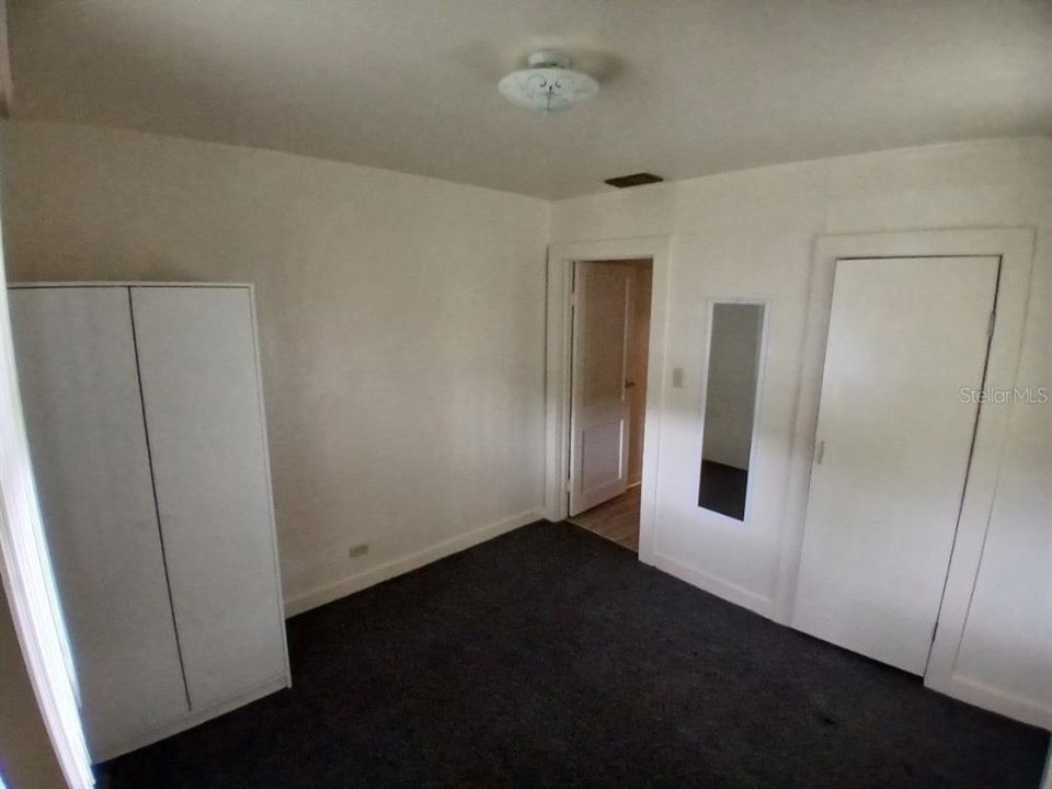 Active With Contract: $315,000 (3 beds, 0 baths, 1472 Square Feet)