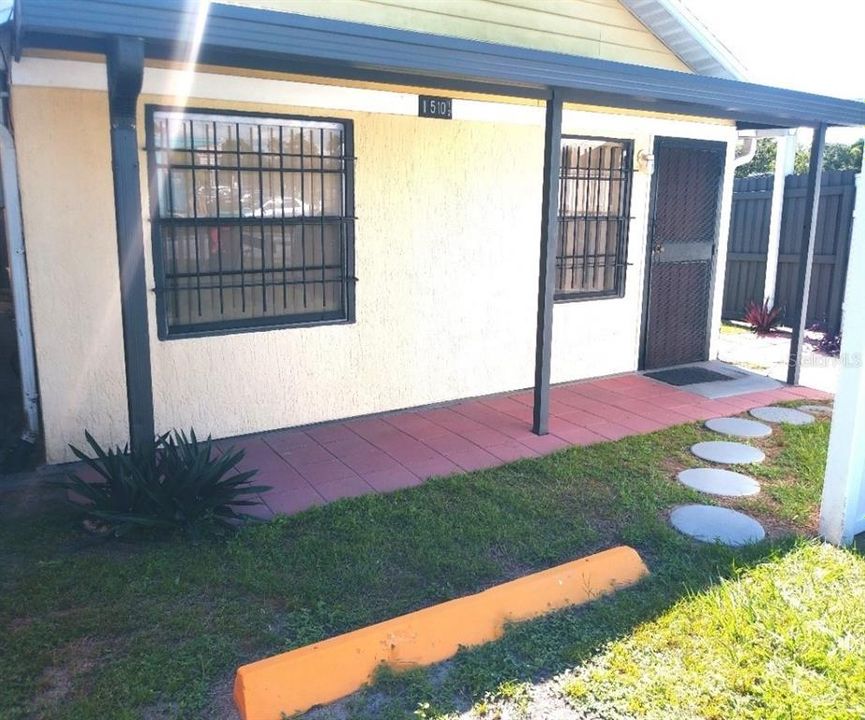 Active With Contract: $315,000 (3 beds, 0 baths, 1472 Square Feet)