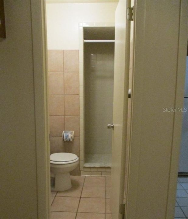 Active With Contract: $315,000 (3 beds, 0 baths, 1472 Square Feet)