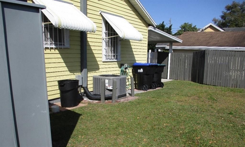 Active With Contract: $315,000 (3 beds, 0 baths, 1472 Square Feet)