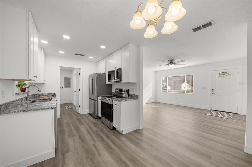 En Venta: $196,500 (2 camas, 2 baños, 936 Pies cuadrados)