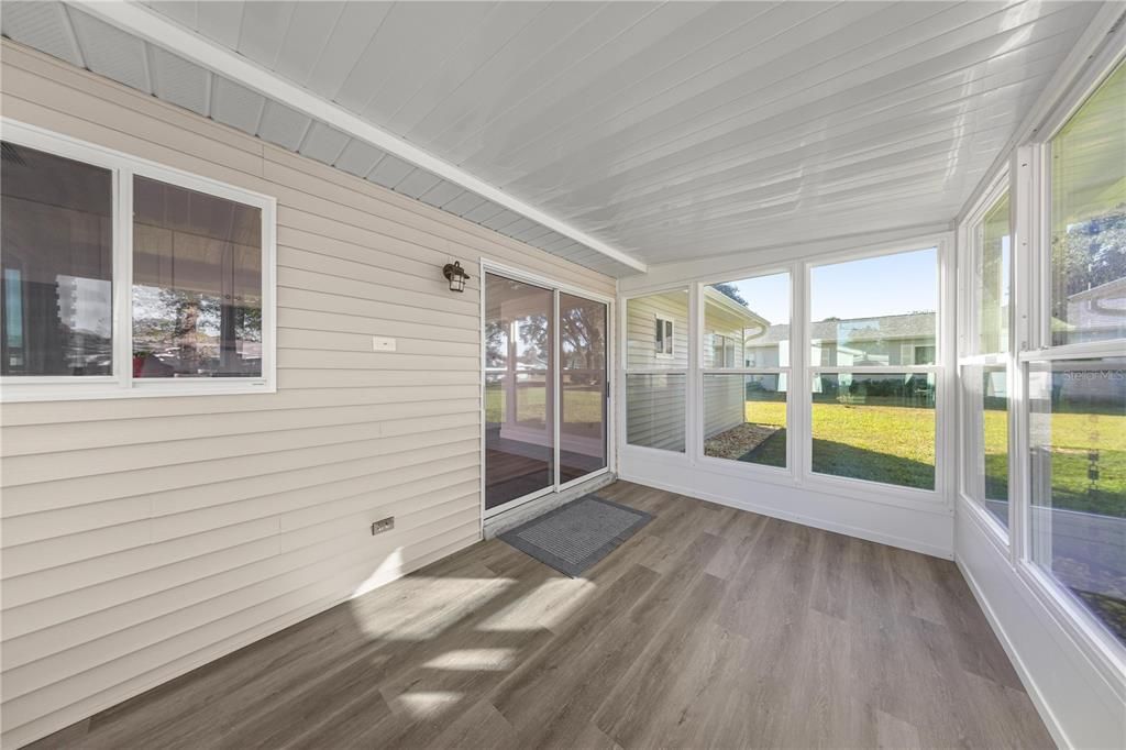 En Venta: $196,500 (2 camas, 2 baños, 936 Pies cuadrados)