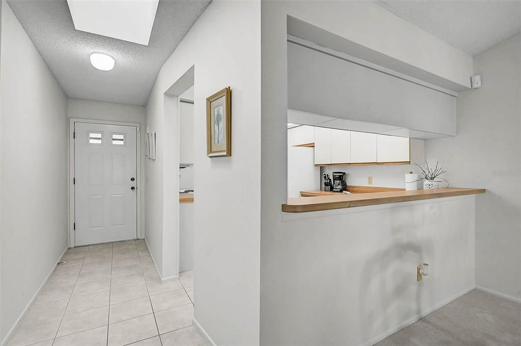 待售: $279,900 (2 贝兹, 2 浴室, 1248 平方英尺)