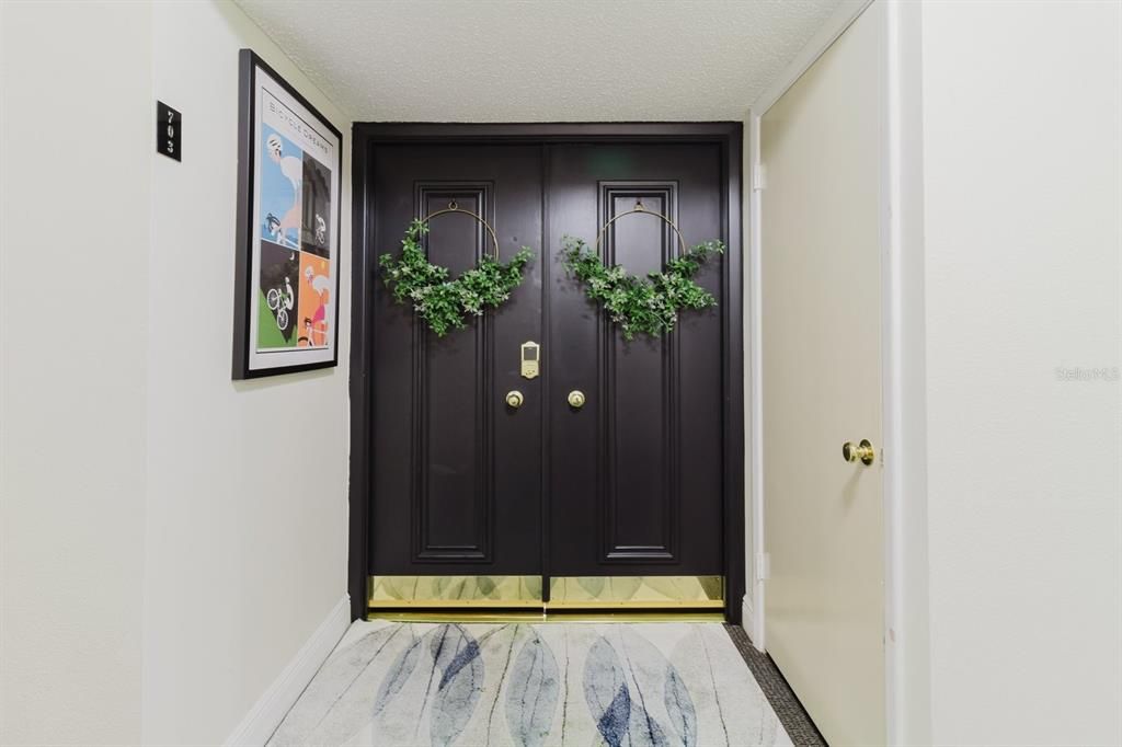 En Venta: $624,900 (2 camas, 2 baños, 1395 Pies cuadrados)