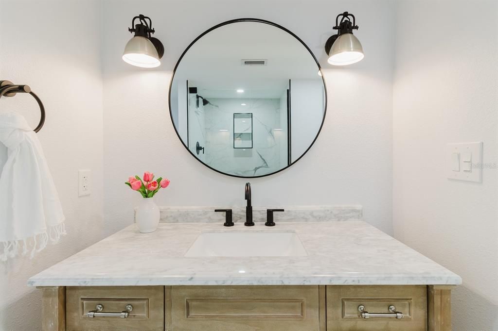 En Venta: $624,900 (2 camas, 2 baños, 1395 Pies cuadrados)