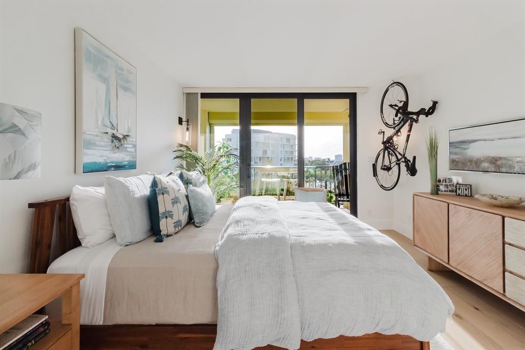 En Venta: $624,900 (2 camas, 2 baños, 1395 Pies cuadrados)