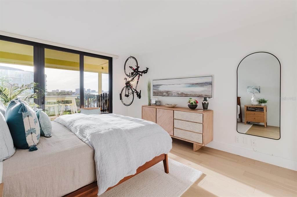 En Venta: $624,900 (2 camas, 2 baños, 1395 Pies cuadrados)