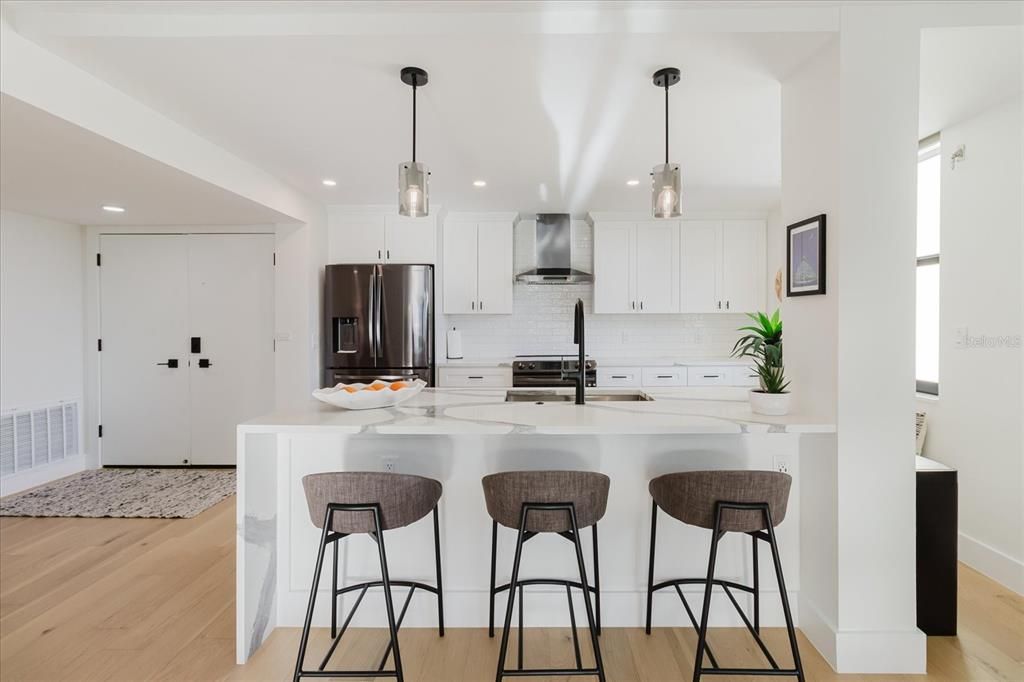 En Venta: $624,900 (2 camas, 2 baños, 1395 Pies cuadrados)