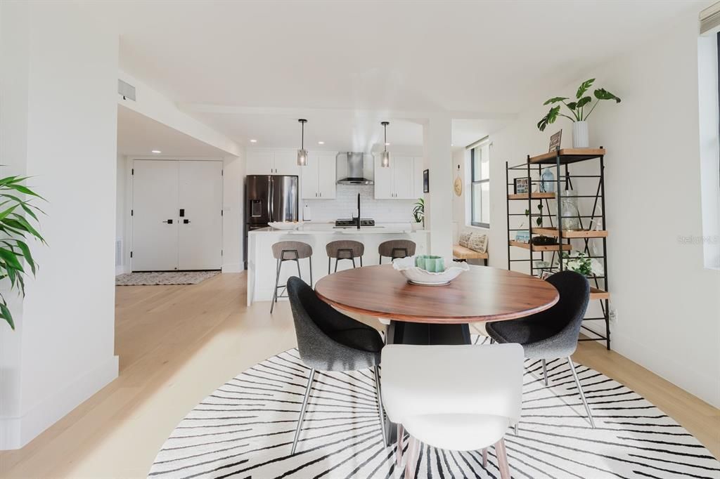 En Venta: $624,900 (2 camas, 2 baños, 1395 Pies cuadrados)