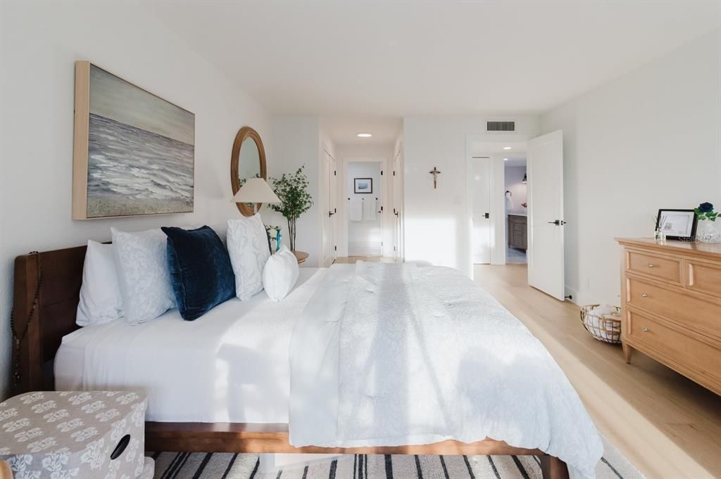 En Venta: $624,900 (2 camas, 2 baños, 1395 Pies cuadrados)