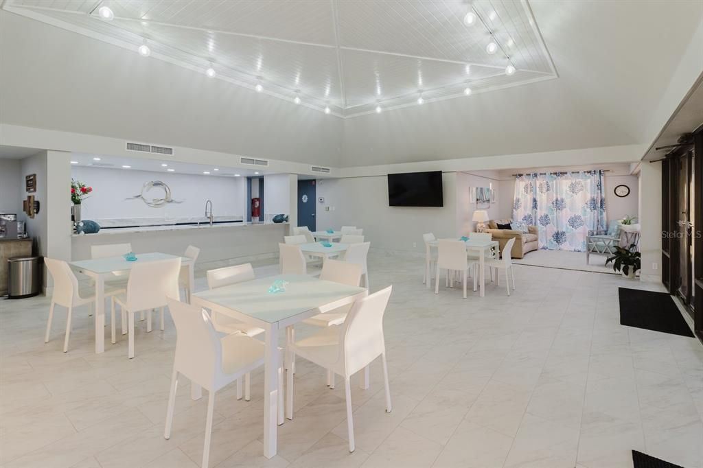 En Venta: $624,900 (2 camas, 2 baños, 1395 Pies cuadrados)