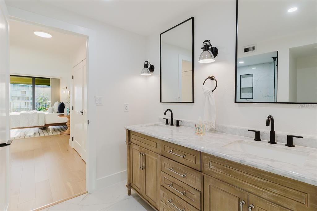 En Venta: $624,900 (2 camas, 2 baños, 1395 Pies cuadrados)