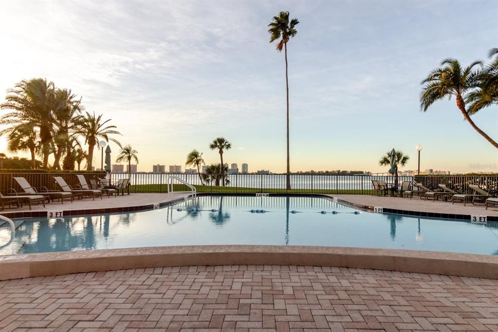 En Venta: $624,900 (2 camas, 2 baños, 1395 Pies cuadrados)