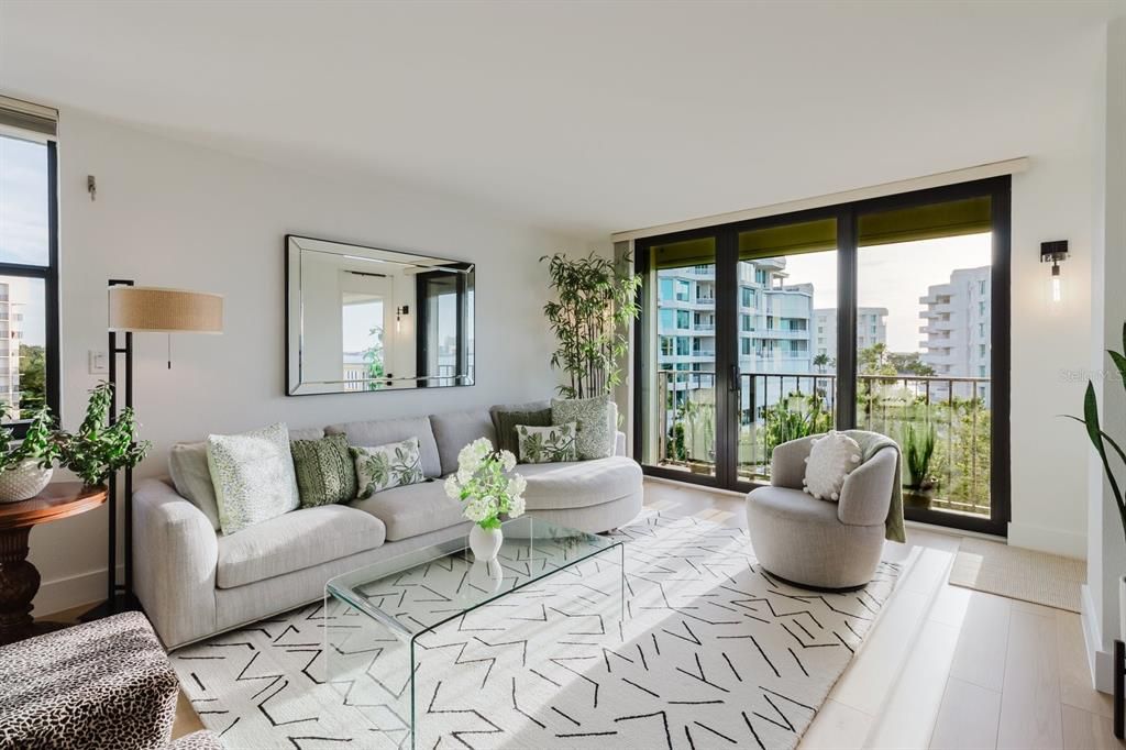 En Venta: $624,900 (2 camas, 2 baños, 1395 Pies cuadrados)