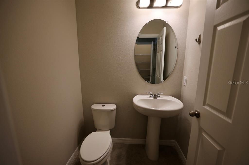 В аренду: $2,500 (4 спален, 2 ванн, 2101 Квадратных фут)