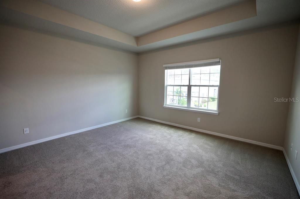 В аренду: $2,500 (4 спален, 2 ванн, 2101 Квадратных фут)