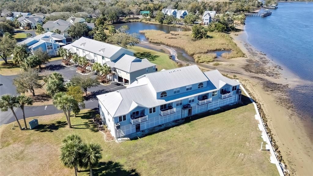 For Sale: $434,000 (3 beds, 2 baths, 1392 Square Feet)