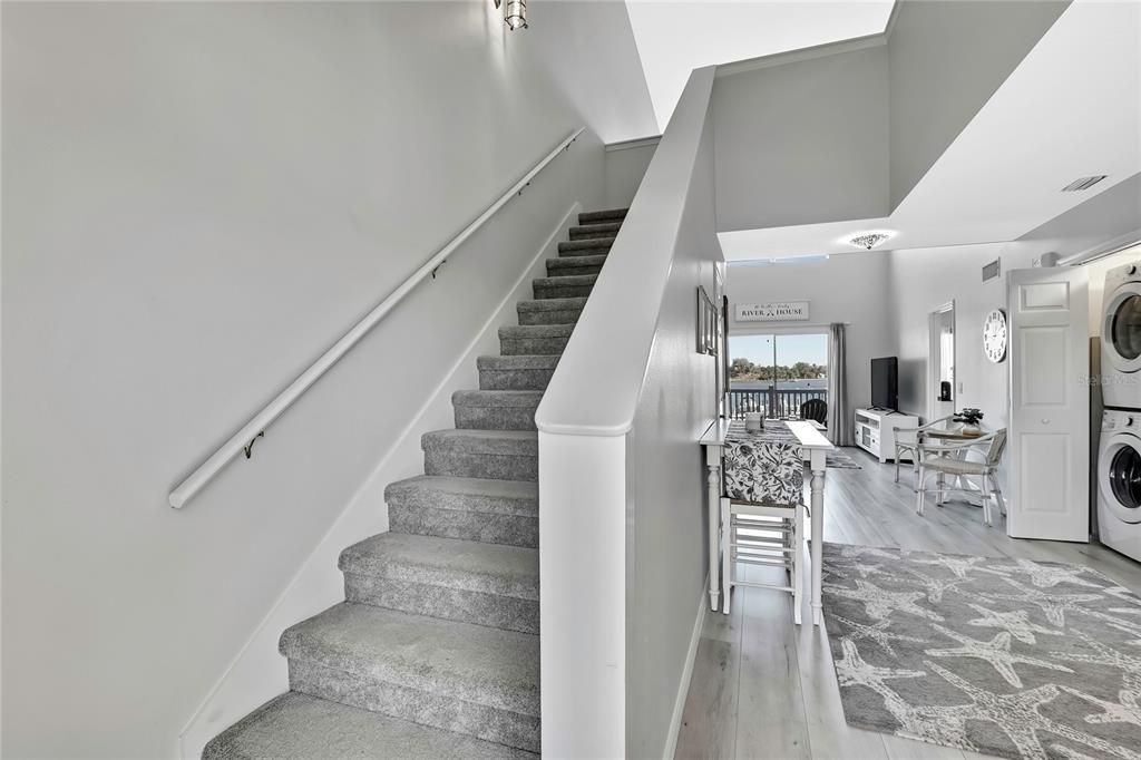 For Sale: $434,000 (3 beds, 2 baths, 1392 Square Feet)