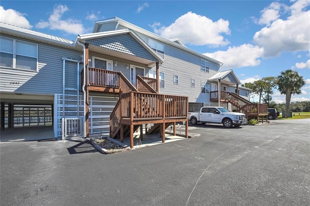 For Sale: $434,000 (3 beds, 2 baths, 1392 Square Feet)