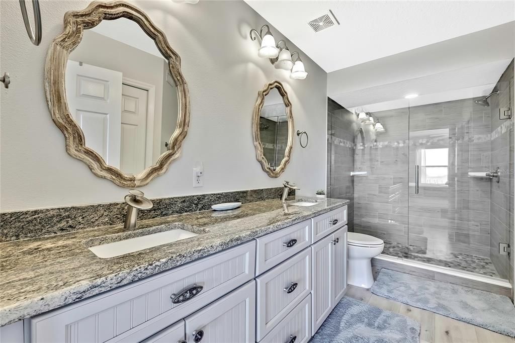 For Sale: $434,000 (3 beds, 2 baths, 1392 Square Feet)