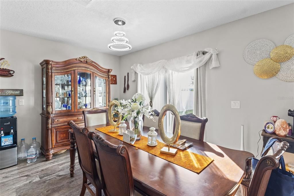 For Rent: $3,500 (4 beds, 2 baths, 2269 Square Feet)