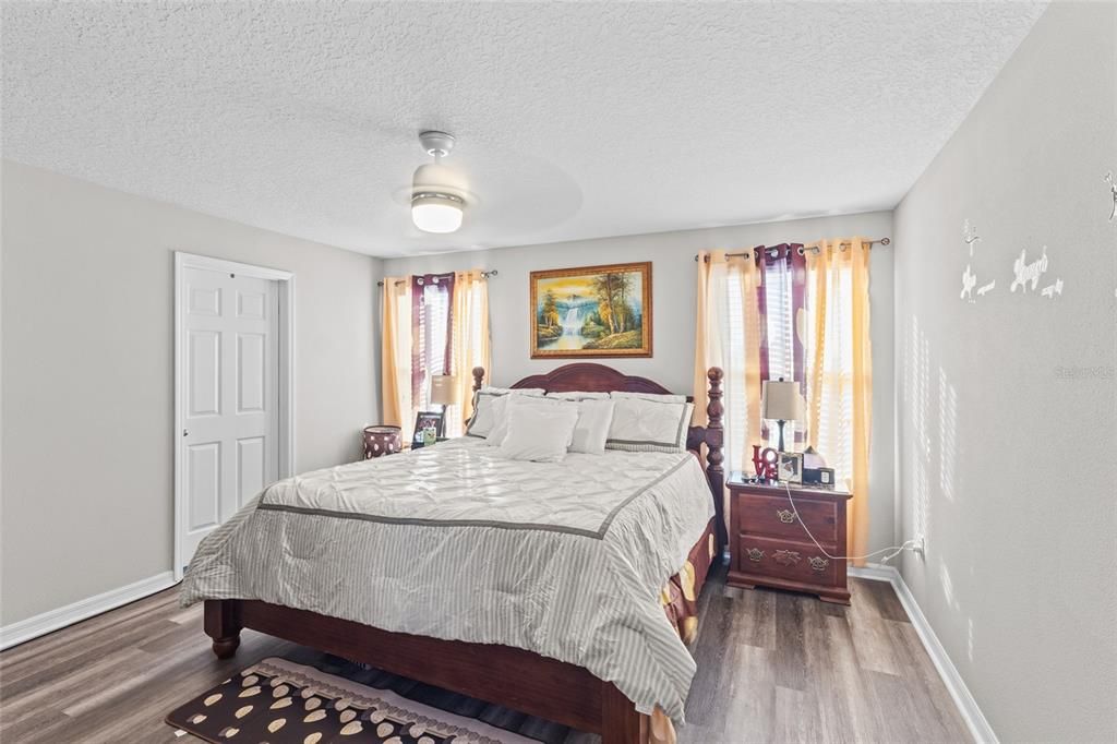 For Rent: $3,500 (4 beds, 2 baths, 2269 Square Feet)