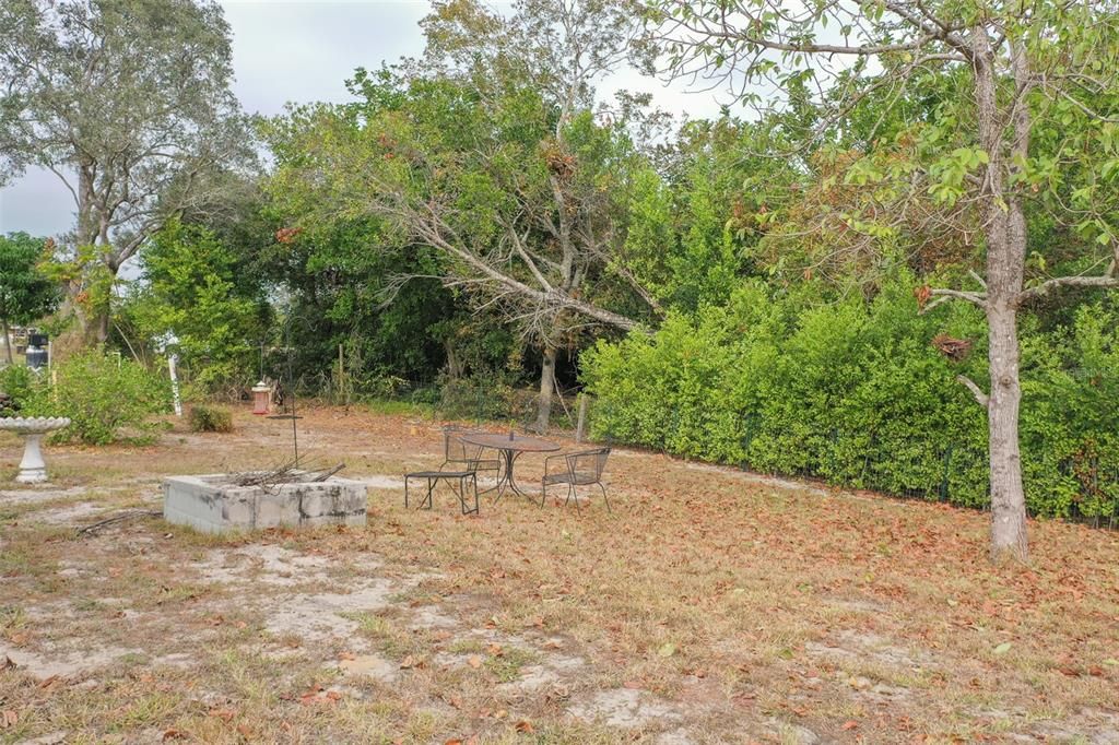 For Sale: $239,990 (2 beds, 2 baths, 1224 Square Feet)